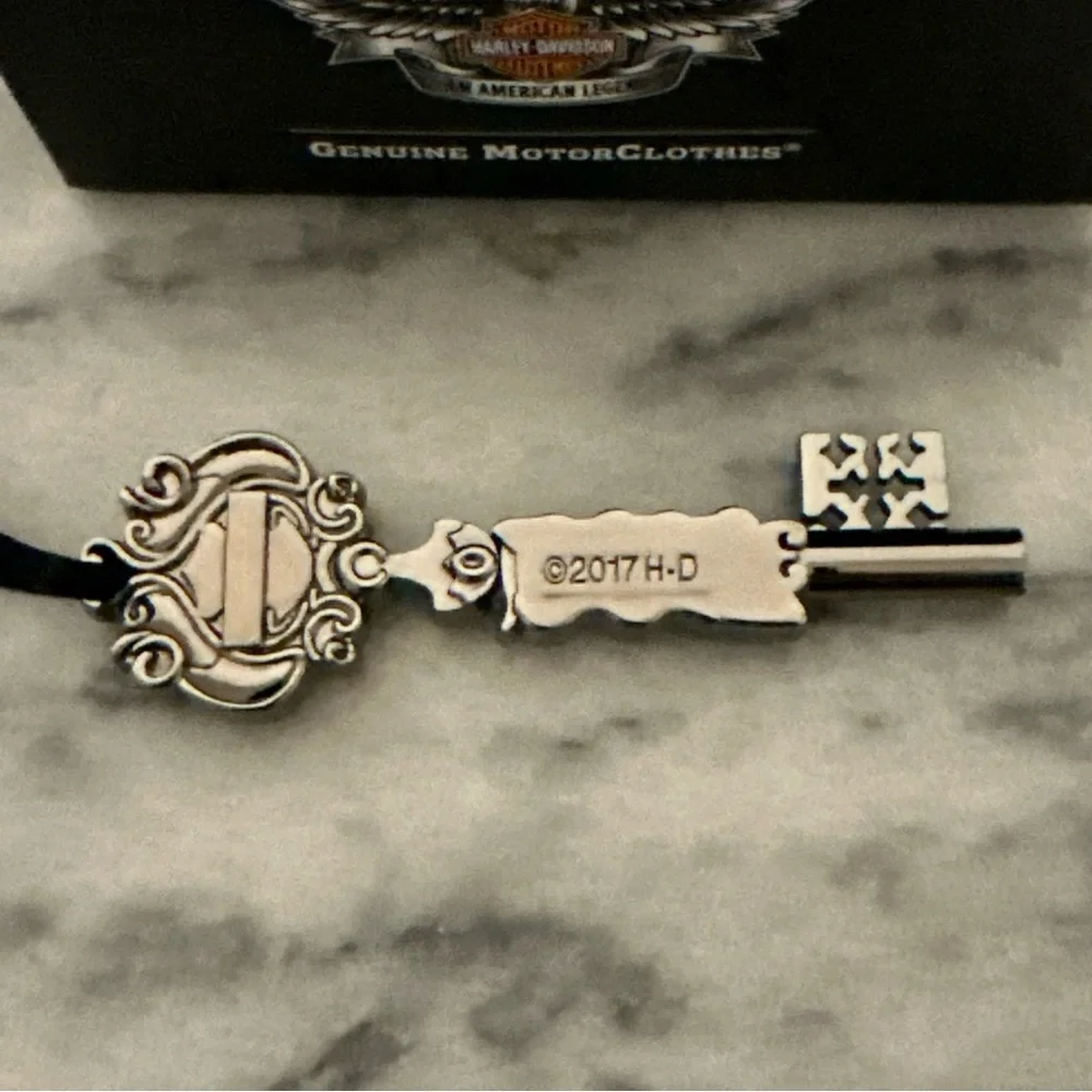 Harley-Davidson Silver ornament 2017